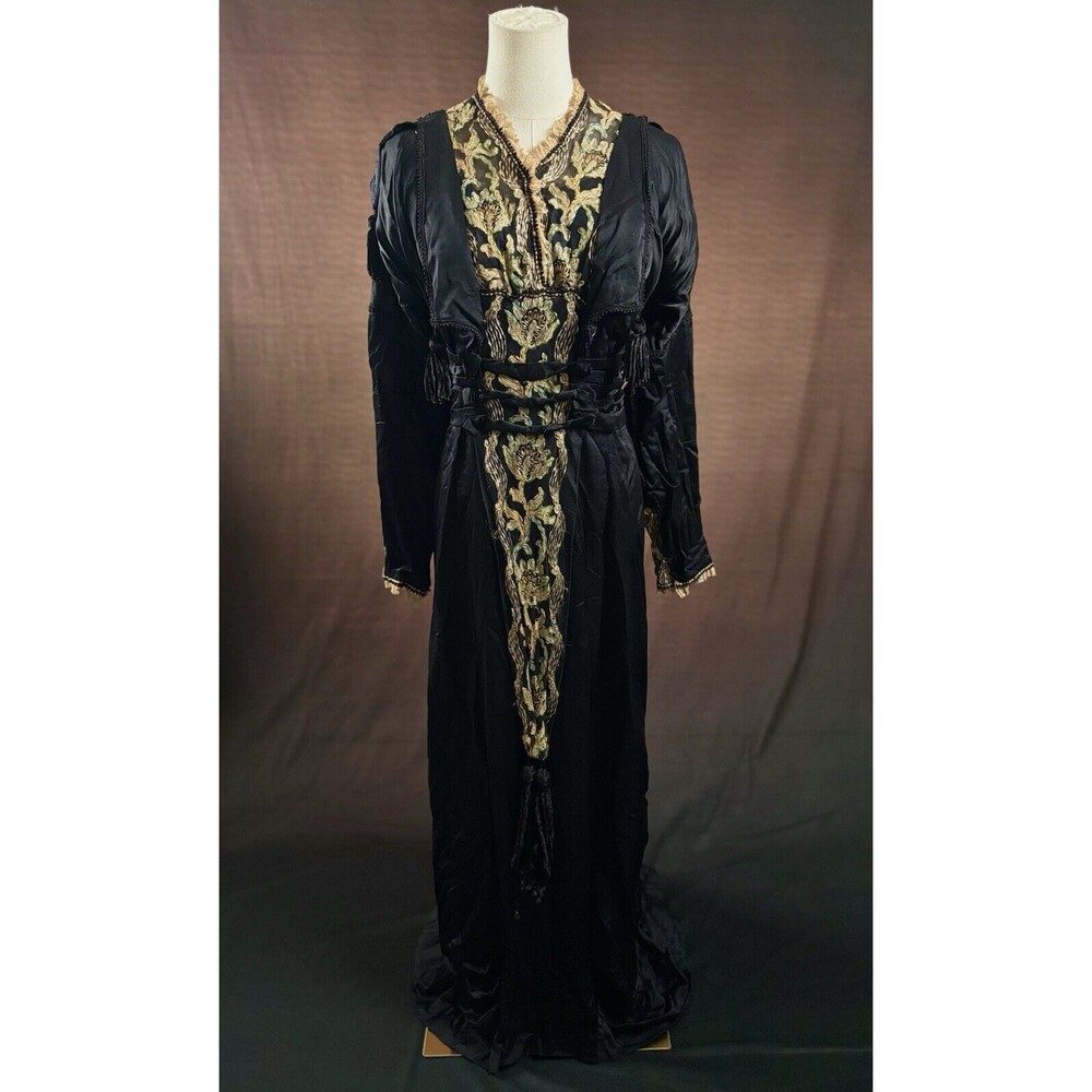 Antique Late 1800s-1900s Victorian Full Length Black Silk Gown/Dress sz M/L